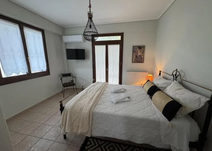 Iris Villa